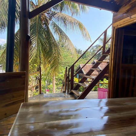 Surf Beach Hotel Arugam Bay Dış mekan fotoğraf