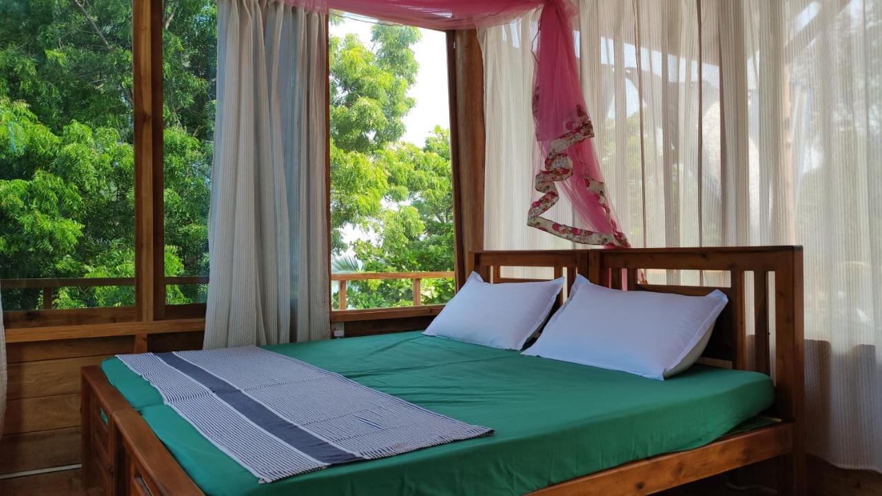 Surf Beach Hotel Arugam Bay Dış mekan fotoğraf